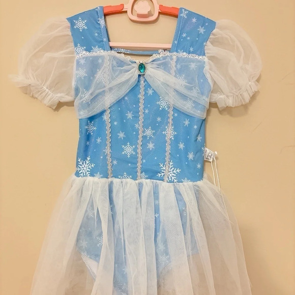 Elsa-Inspired Snowflake  Swimsuit Set - Picture 2 of 3